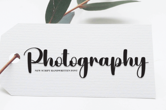 Photography: A Bold Handwritten Font for Authentic Design